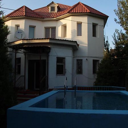 Dream Hostel Simkent Buitenkant foto