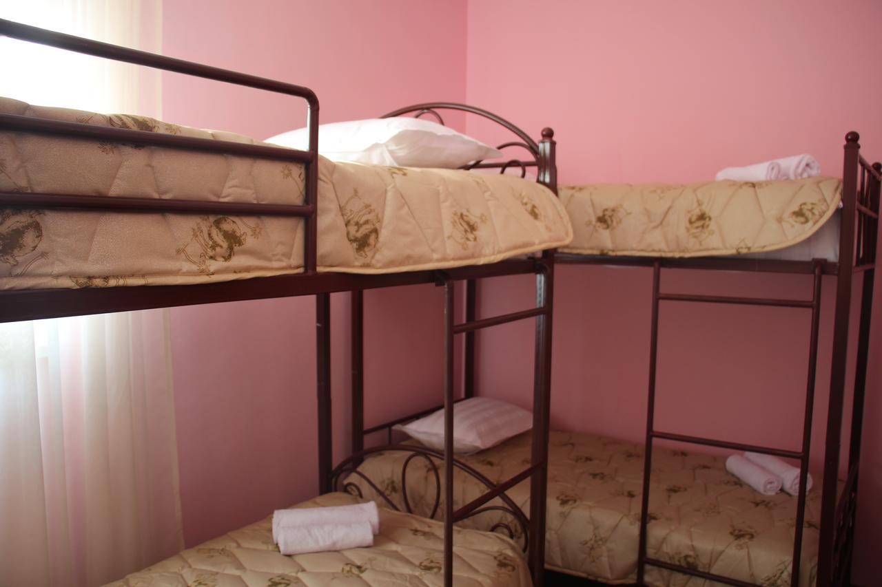 Dream Hostel Simkent Buitenkant foto